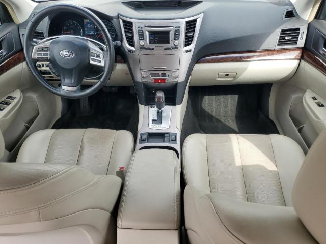 Sedans SUBARU LEGACY 2013 Biały
