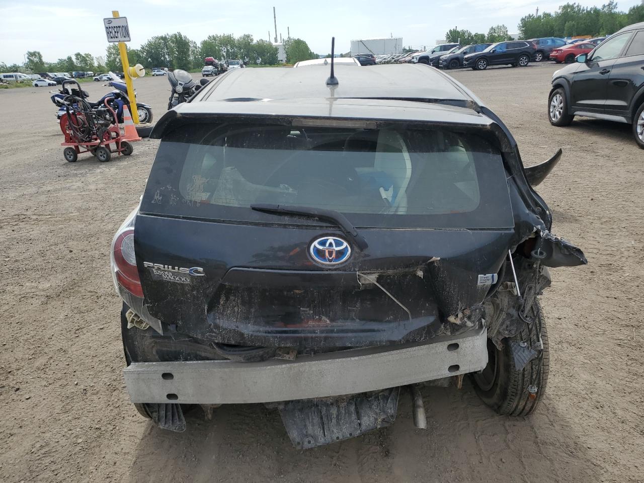 2013 Toyota Prius C VIN: JTDKDTB35D1047532 Lot: 62299145