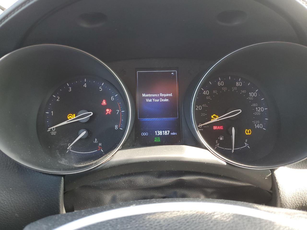 NMTKHMBX9JR011420 TOYOTA C-HR 2018