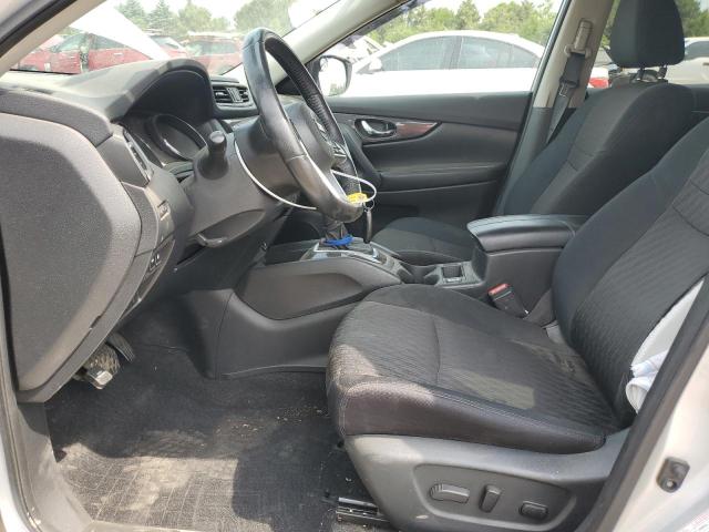  NISSAN ROGUE 2018 Srebrny