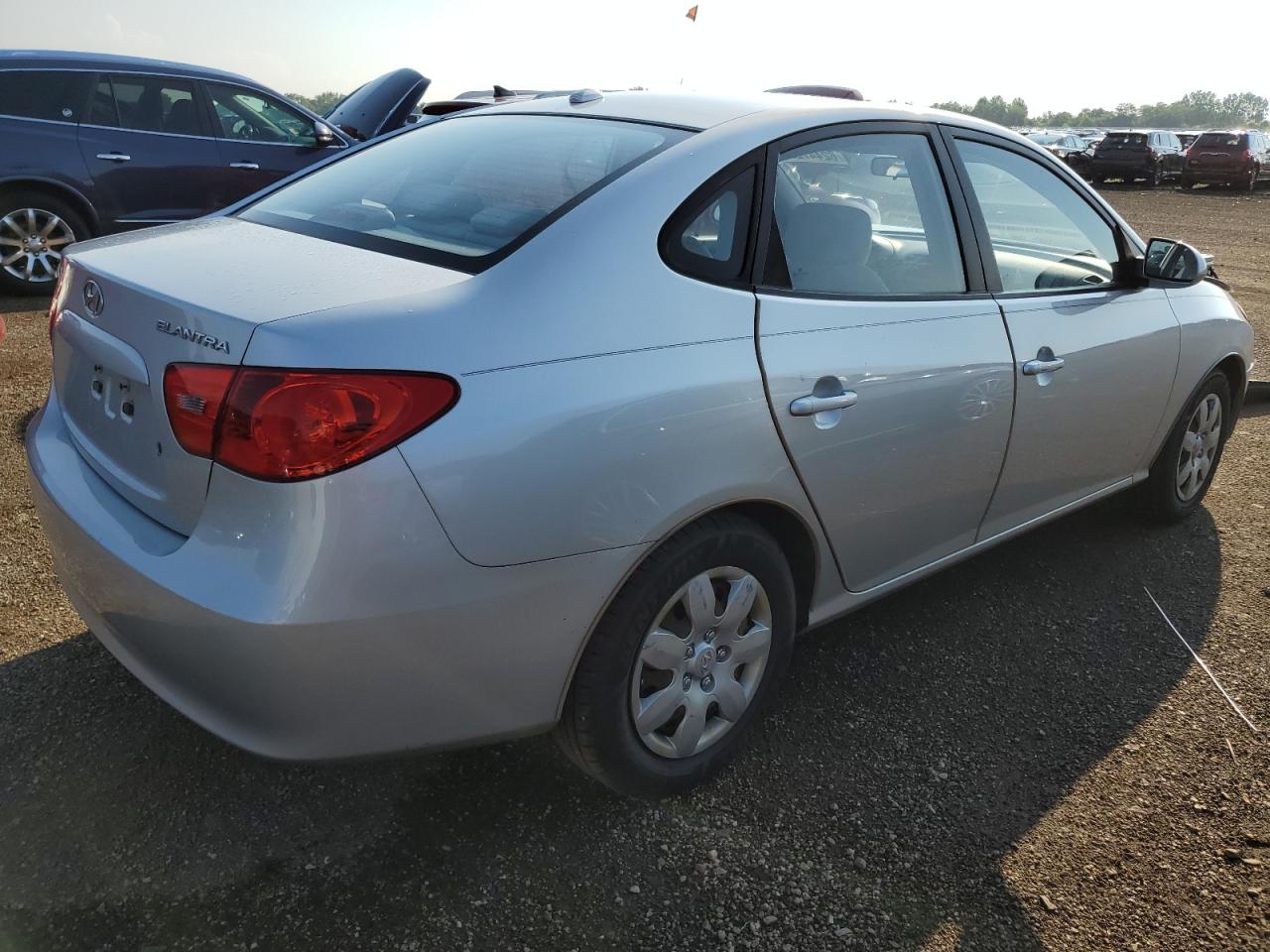HYUNDAI ELANTRA 2009 VIN KMHDU46D19U589195 photo 3
