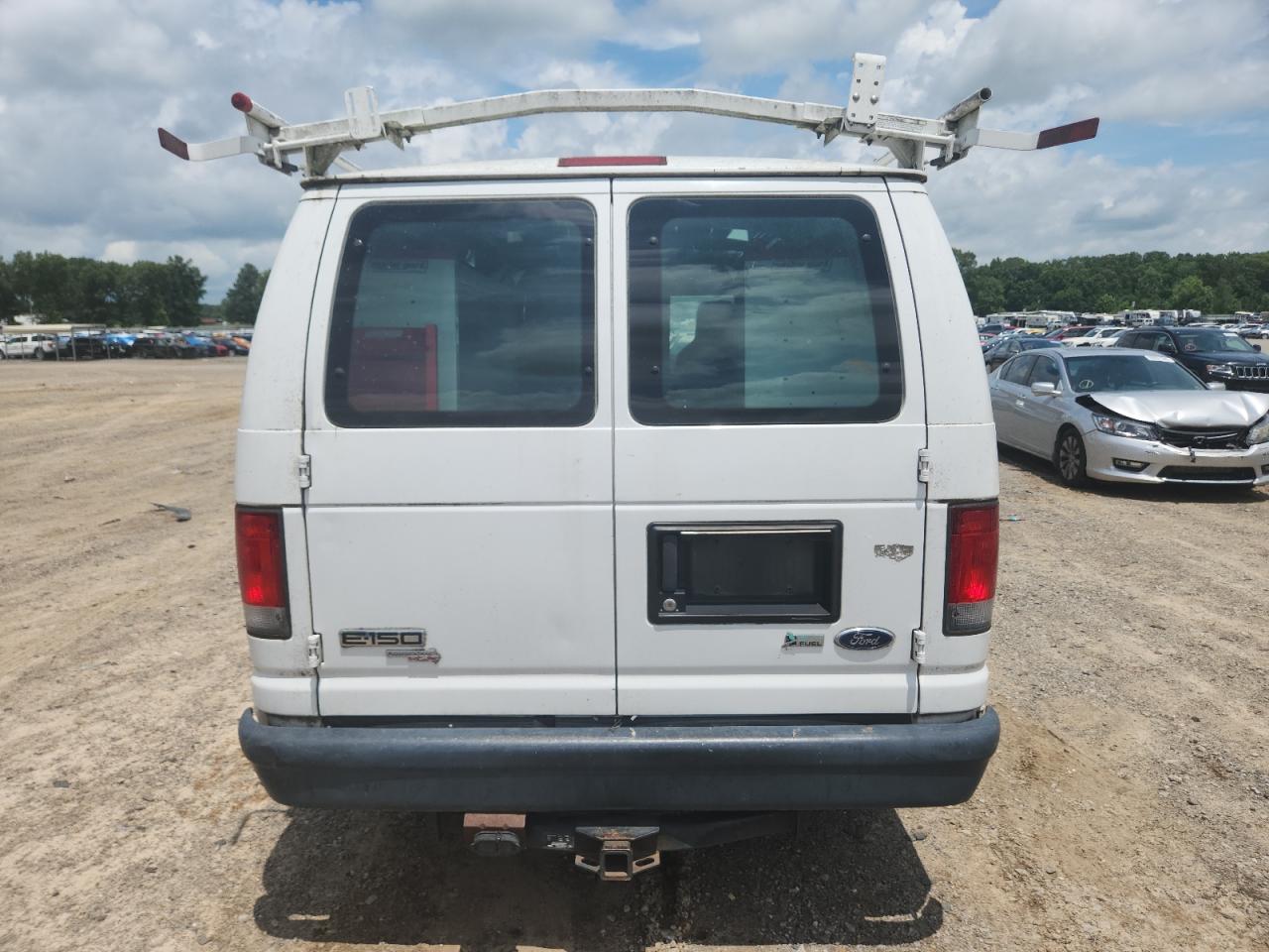 2013 Ford Econoline E150 Van VIN: 1FTNE1EL2DDB01085 Lot: 61073055