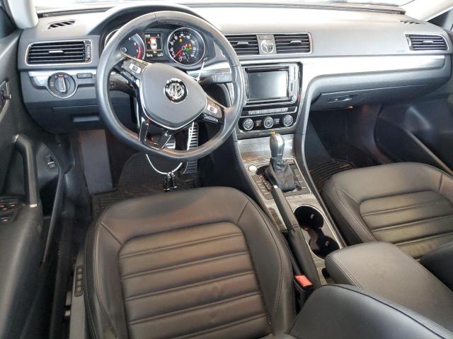  VOLKSWAGEN PASSAT 2017 Biały