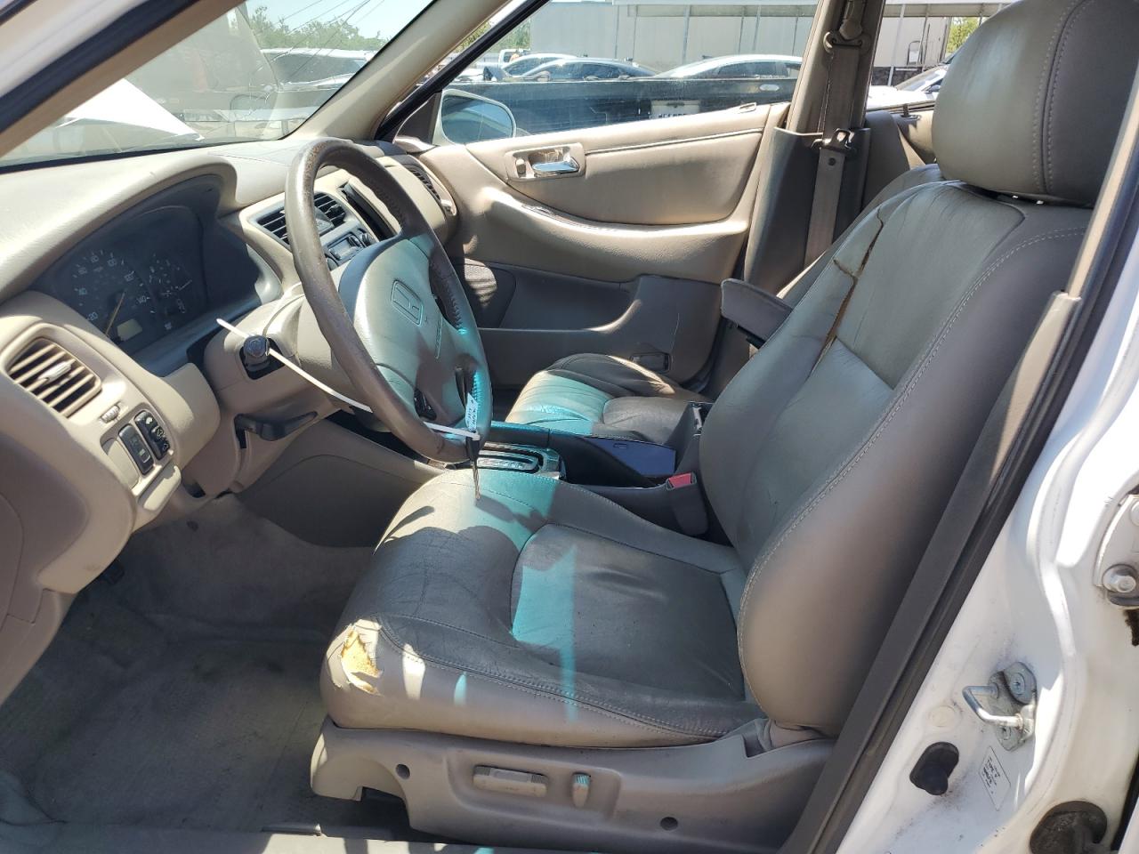 1999 Honda Accord Ex VIN: 1HGCG1658XA030838 Lot: 62613395