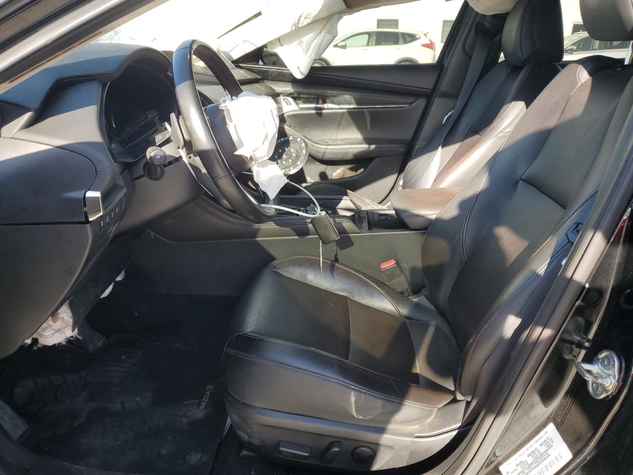 2021 Mazda 3 Premium Plus VIN: JM1BPBEY3M1318645 Lot: 62216935