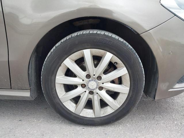 2014 MERCEDES BENZ B180 BLUEE