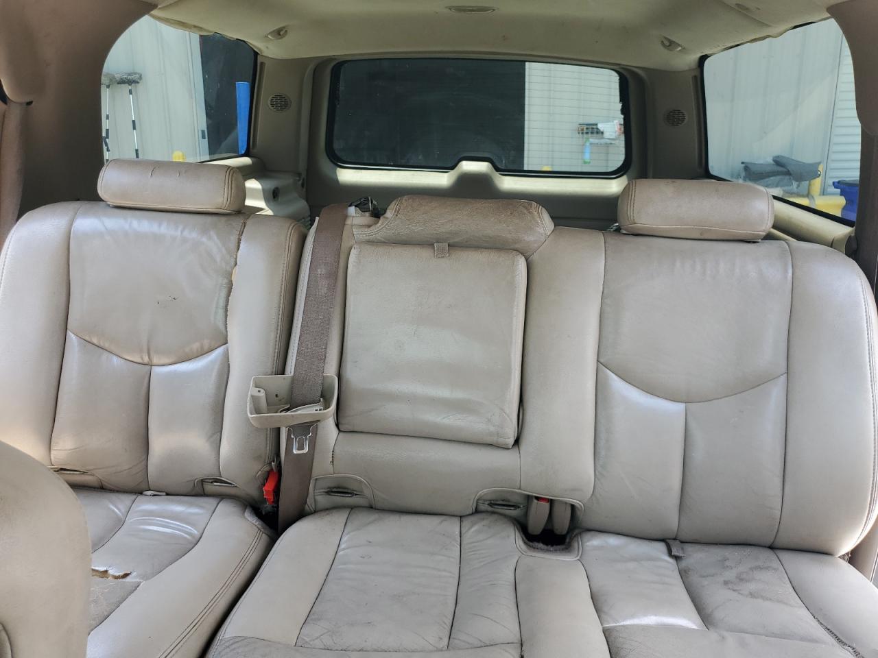 2005 GMC Yukon Xl K1500 VIN: 1GKFK16Z05J158862 Lot: 62130775