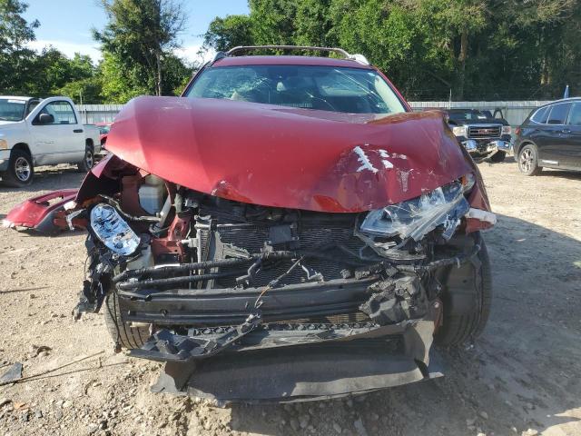  NISSAN ROGUE 2018 Czerwony
