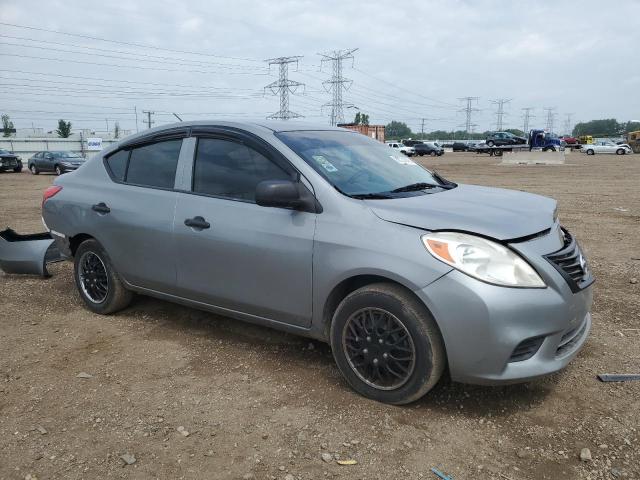  NISSAN VERSA 2013 Сріблястий