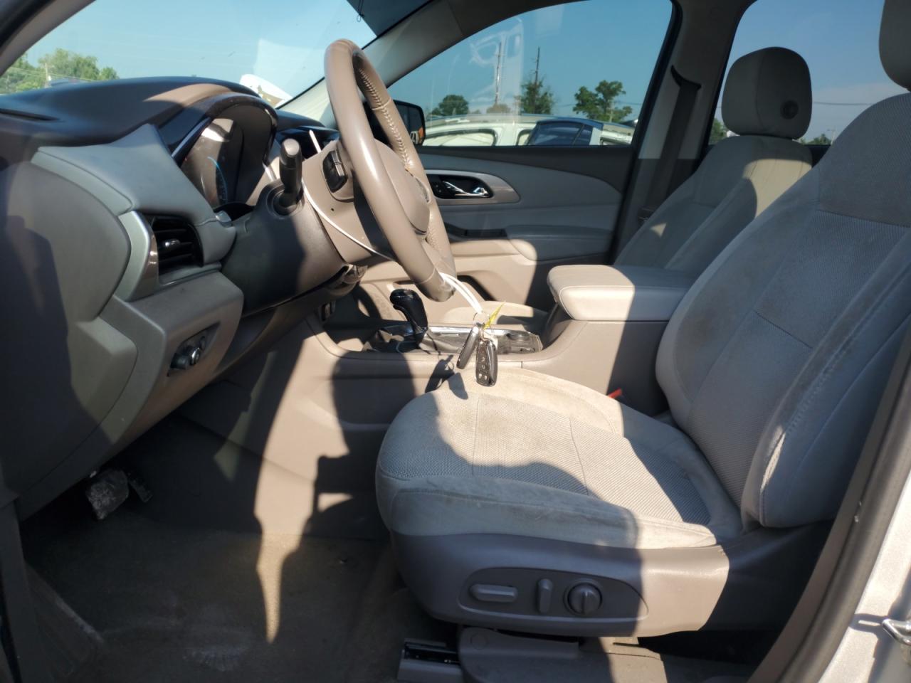 2018 Chevrolet Traverse Lt VIN: 1GNERGKW5JJ228536 Lot: 62582815
