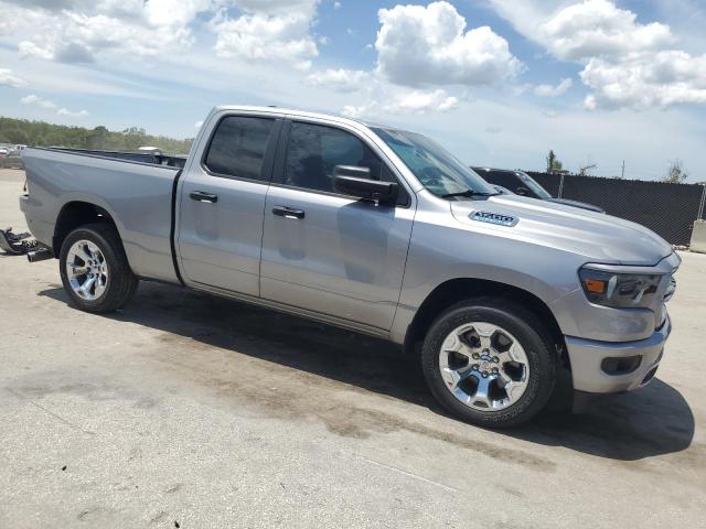  RAM 1500 2023 Srebrny