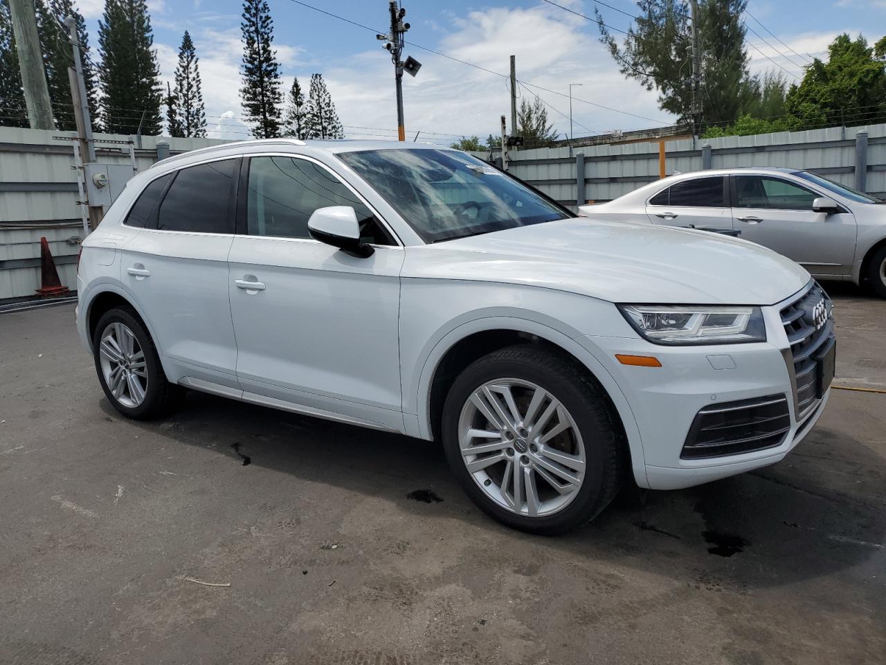 AUDI Q5 2019 VIN WA1BNAFY8K2120000 zdjęcie 4