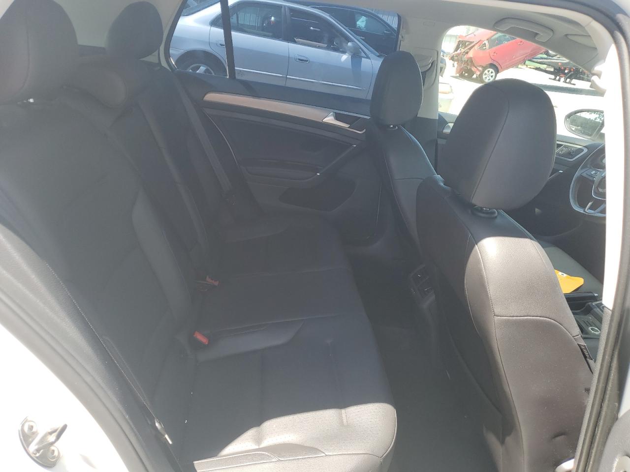 2015 Volkswagen Golf VIN: 3VW217AU9FM085830 Lot: 60560375