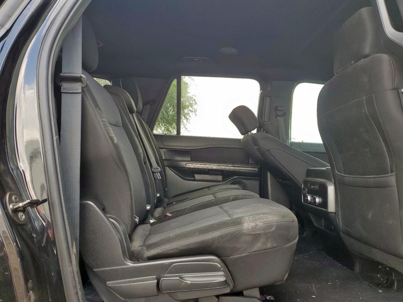 2019 Ford Expedition Max Xlt VIN: 1FMJK1HT6KEA28082 Lot: 62306505