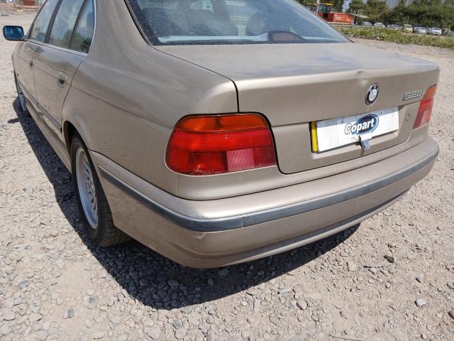 1999 BMW 528I