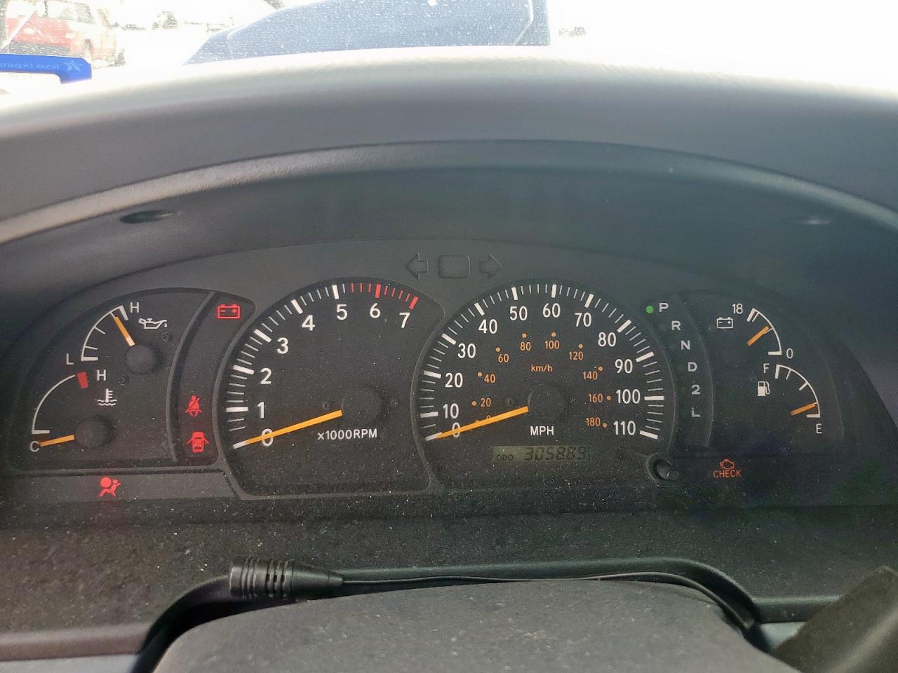 2000 Toyota Tundra Access Cab VIN: 5TBRT3416YS093417 Lot: 80290095