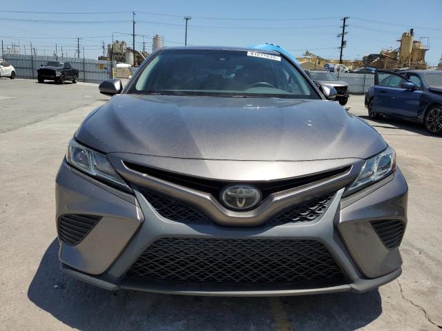  TOYOTA CAMRY 2018 Szary