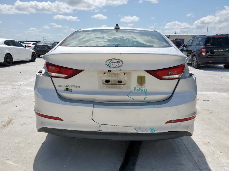  HYUNDAI ELANTRA 2018 Серебристый