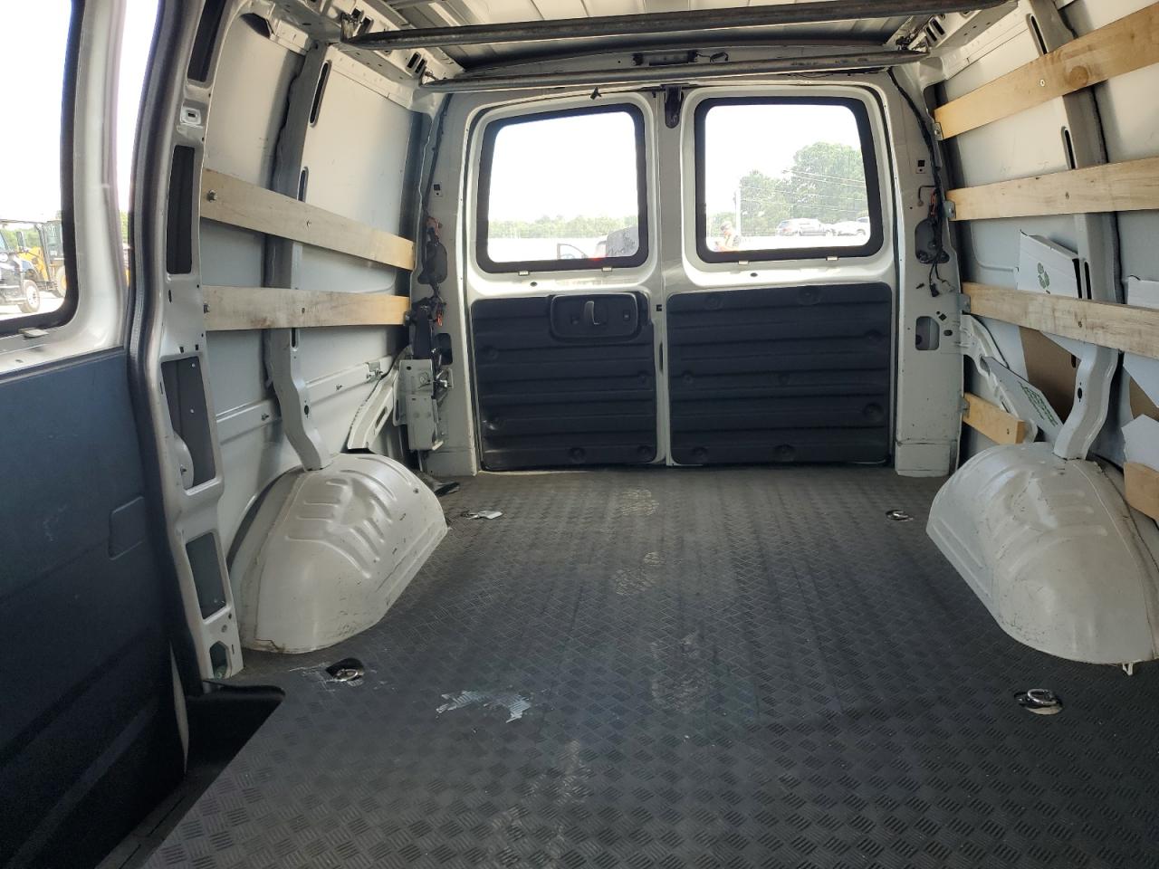 2021 GMC Savana G2500 VIN: 1GTW7AFP6M1200638 Lot: 62916605