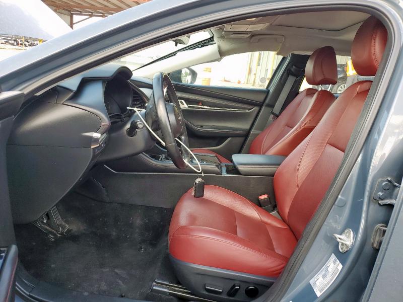  MAZDA 3 2023 Gray