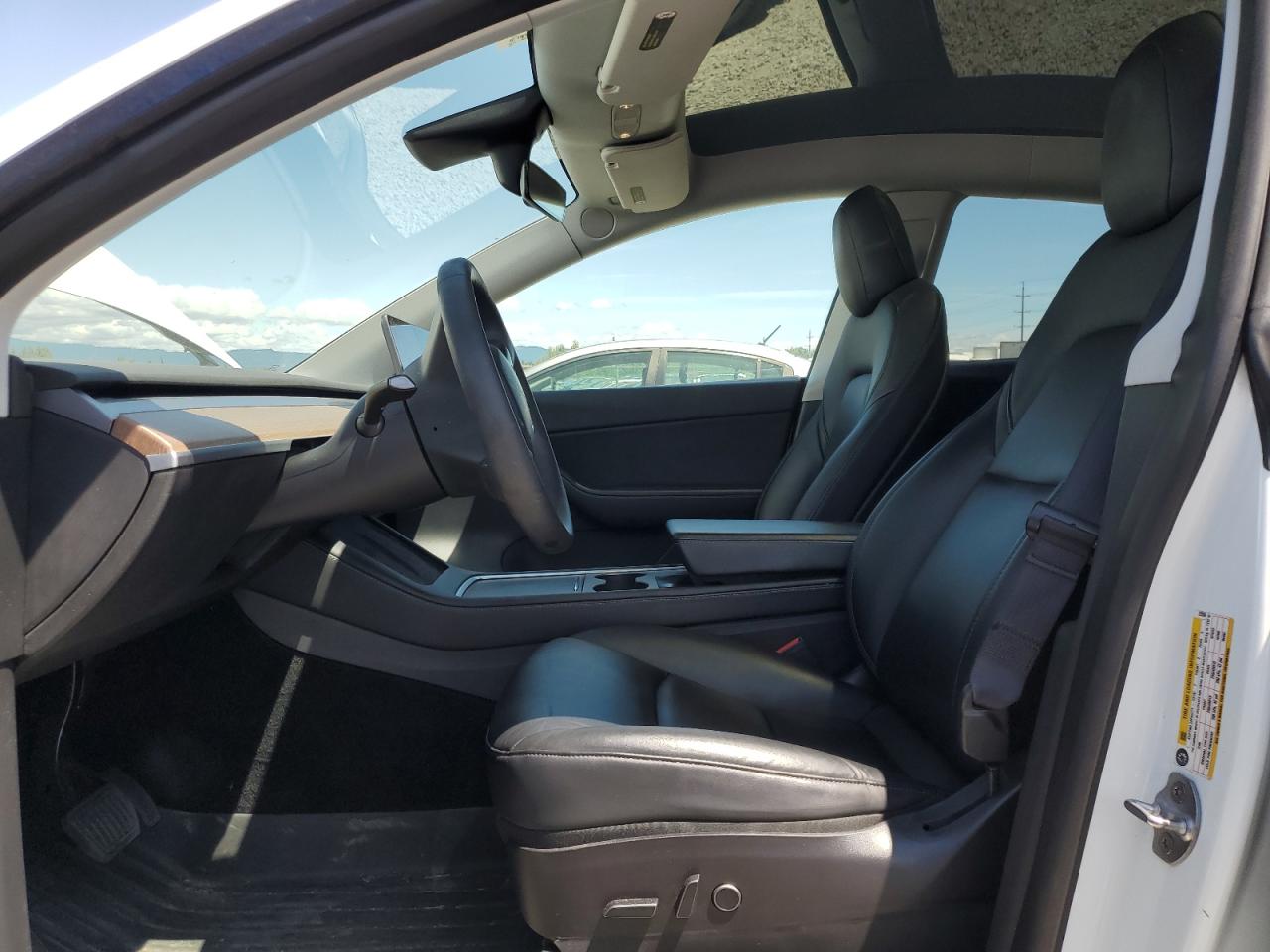 2021 Tesla Model Y VIN: 5YJYGAEE4MF239504 Lot: 62192435