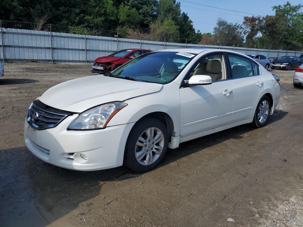 2010 Nissan Altima Base   for Sale in Hampton, VA - Front End