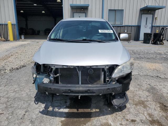  TOYOTA COROLLA 2013 Srebrny