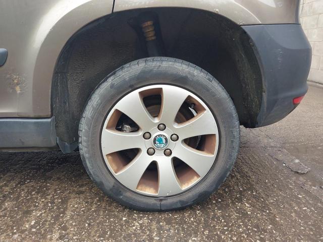 2011 SKODA YETI S GRE