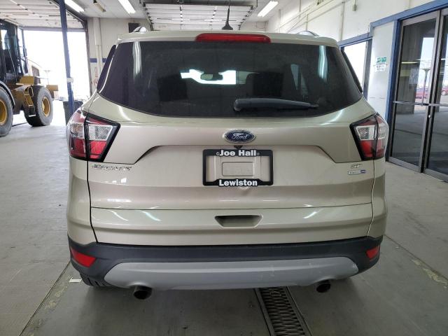  FORD ESCAPE 2018 Kremowy