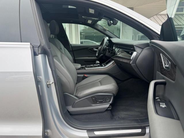  AUDI Q8 2019 Srebrny