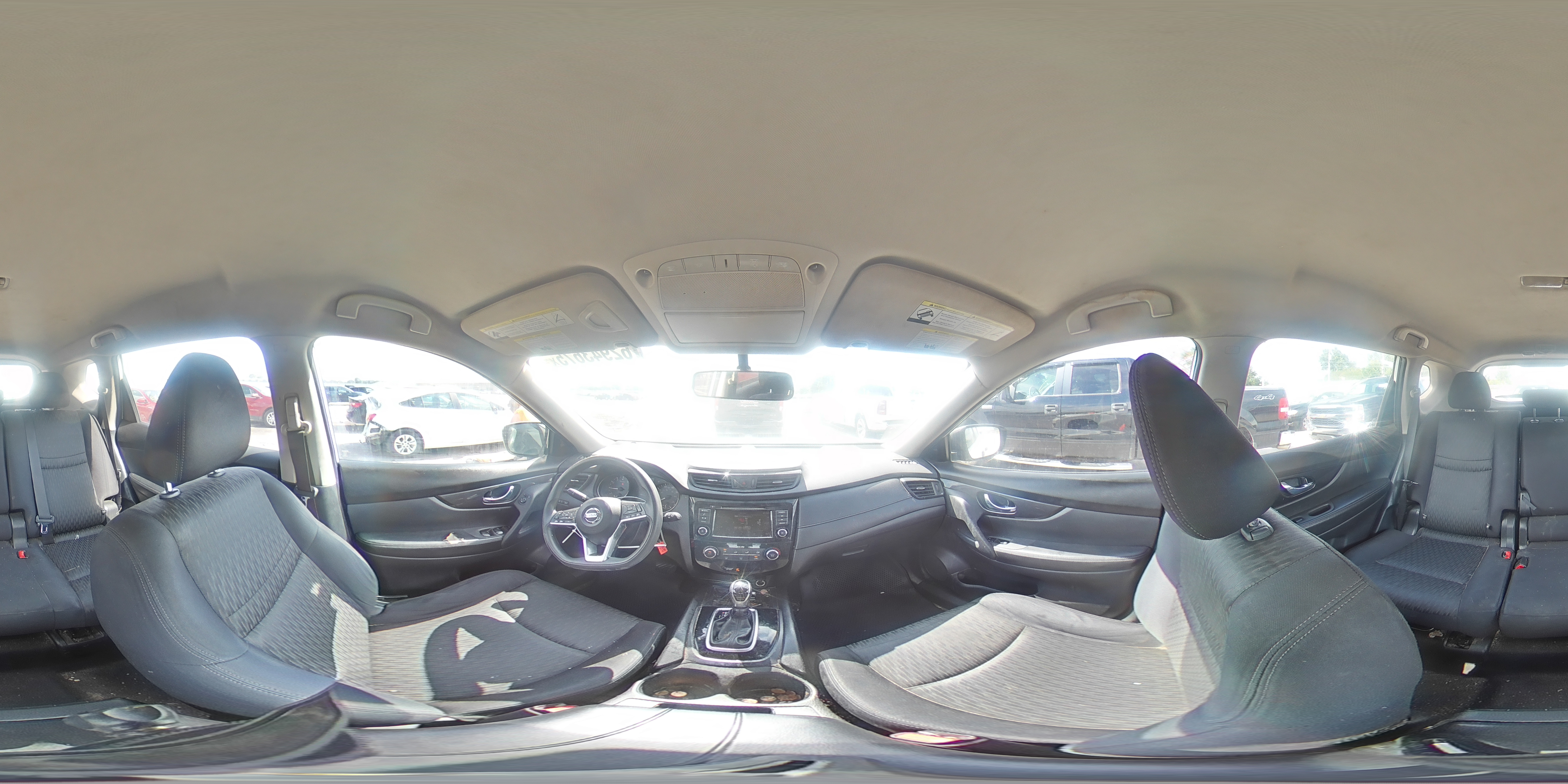2018 Nissan Rogue S VIN: JN8AT2MTXJW461558 Lot: 62943675