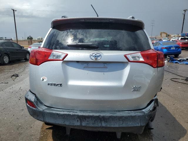  TOYOTA RAV4 2015 Серебристый