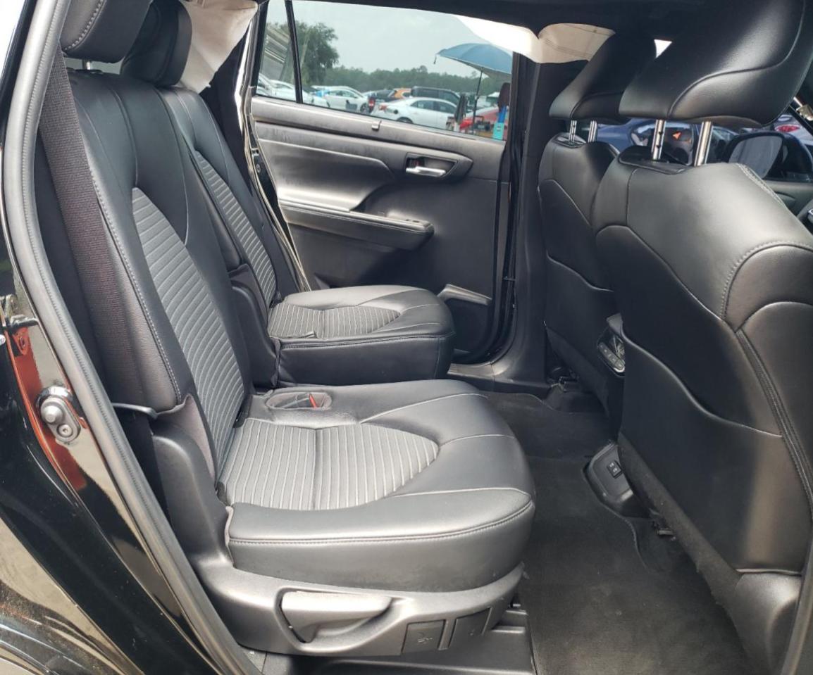 5TDJZRBH5MS159536 TOYOTA HIGHLANDER 2021