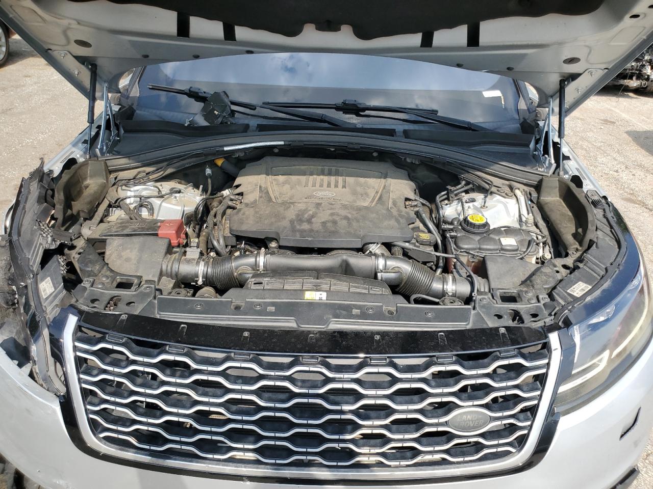 2018 Land Rover Range Rover Velar S VIN: SALYB2RV4JA744227 Lot: 59204545