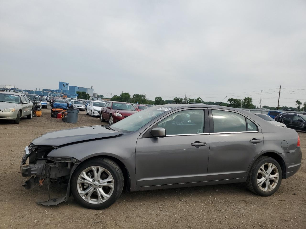 2012 Ford Fusion Se zu verkaufen in Des Moines, IA - Front End