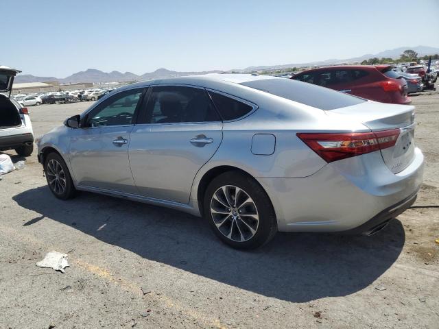 Sedans TOYOTA AVALON 2016 Srebrny