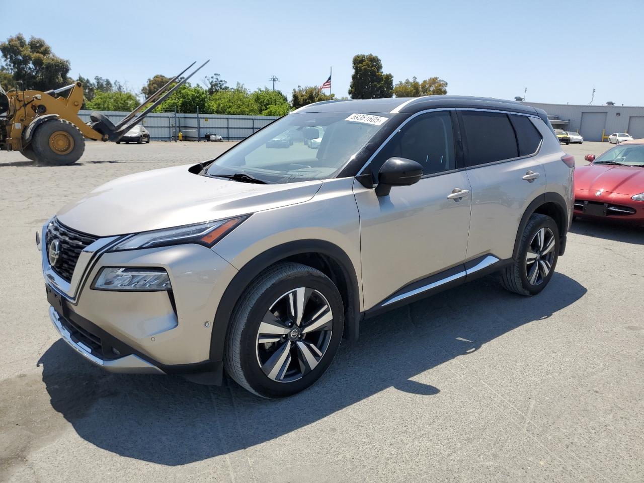2021 Nissan Rogue Platinum for Sale in Martinez, CA - Front End
