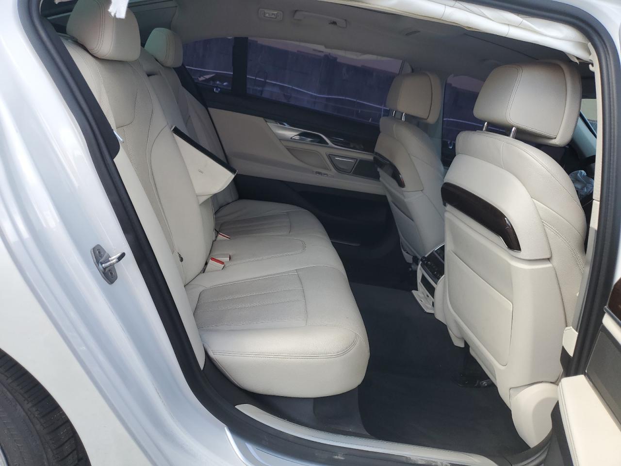 2017 BMW 740 I VIN: WBA7E2C31HG740674 Lot: 62059545