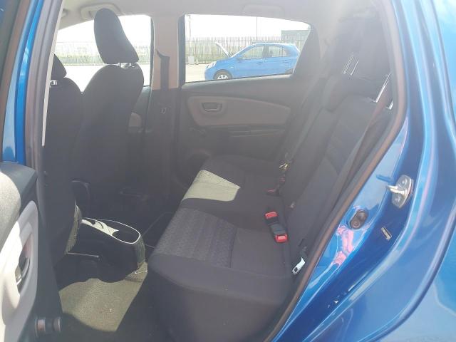2015 TOYOTA YARIS ICON