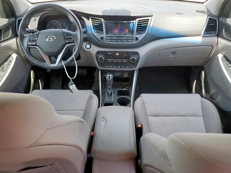  HYUNDAI TUCSON 2016 Белы