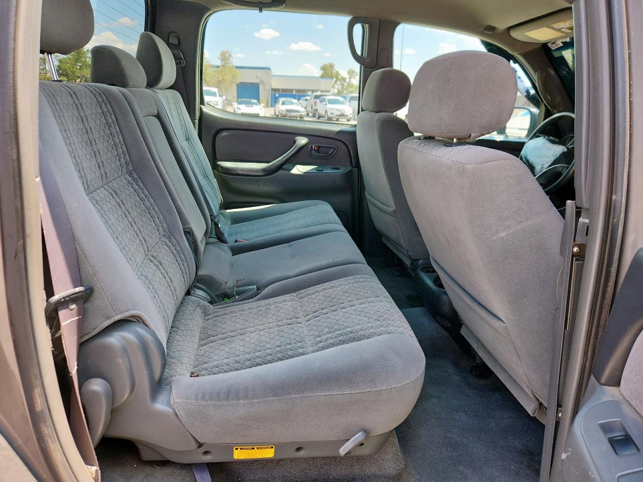 2004 Toyota Tundra Double Cab Sr5 VIN: 5TBDT44184S433693 Lot: 62966365