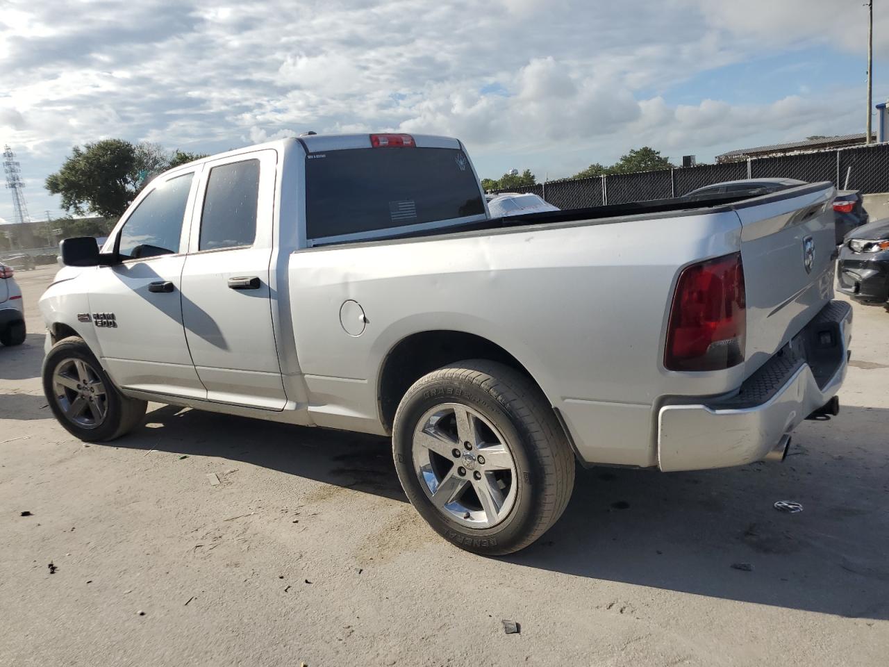 RAM 1500 2018 VIN 1C6RR7FT2JS186838 фото 2