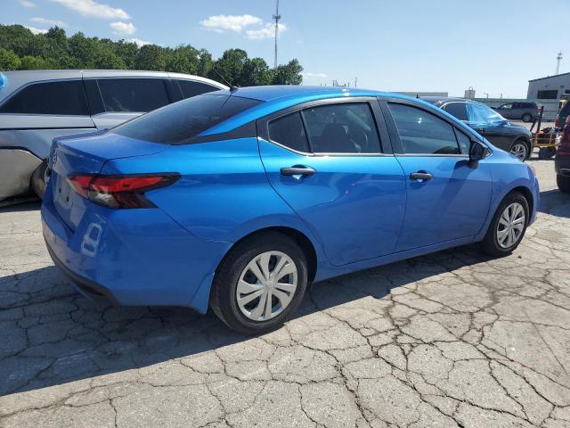  NISSAN VERSA 2021 Синий