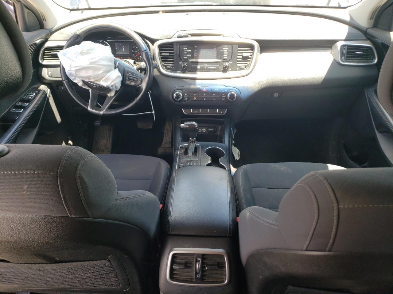KIA SORENTO 2016 VIN 5XYPGDA57GG130468 фото 8