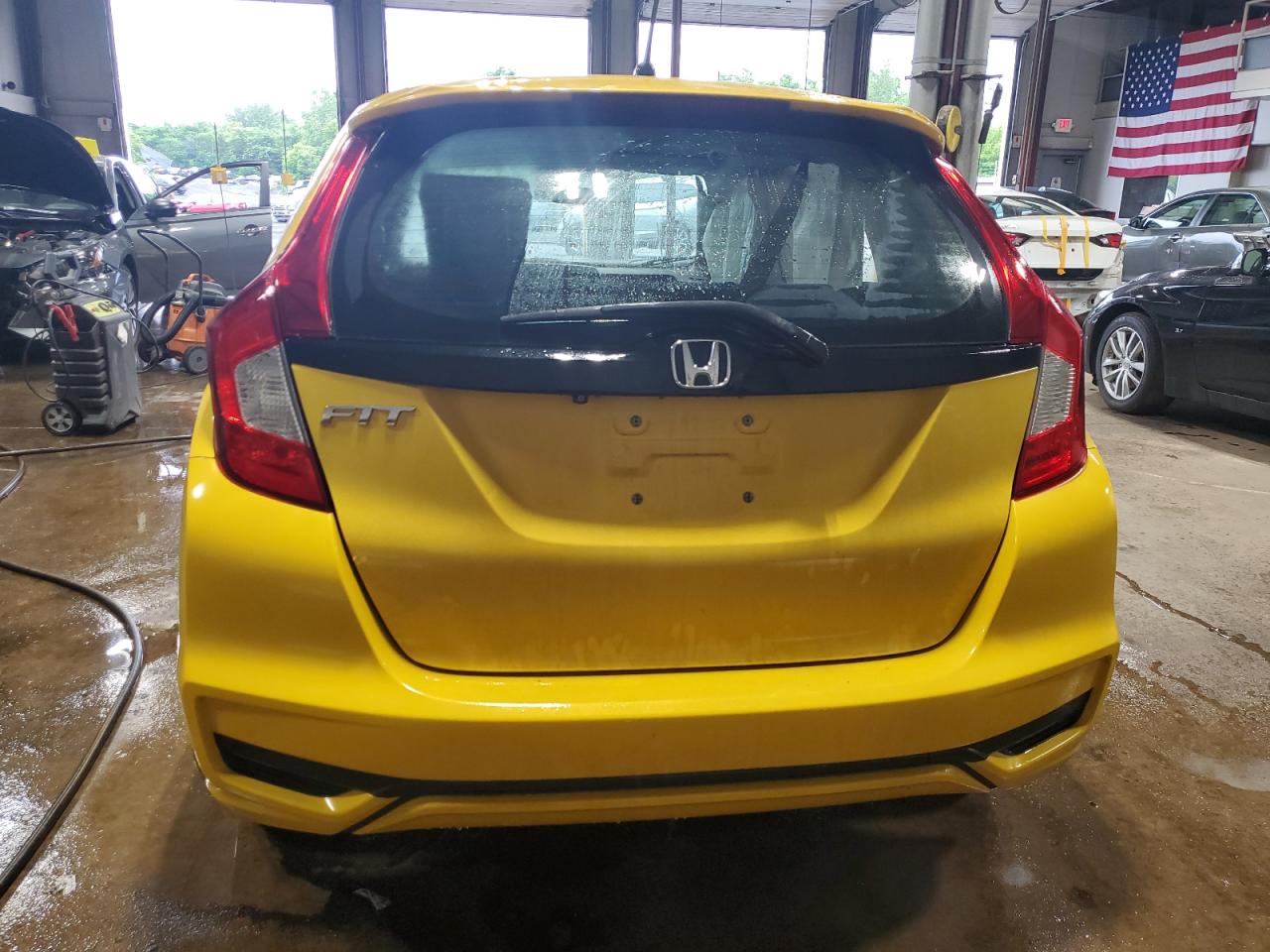 2018 Honda Fit Lx VIN: 3HGGK5H45JM730550 Lot: 61151765