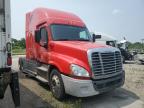 2014 Freightliner Cascadia Semi Truck for Sale in Dyer, IN - Side