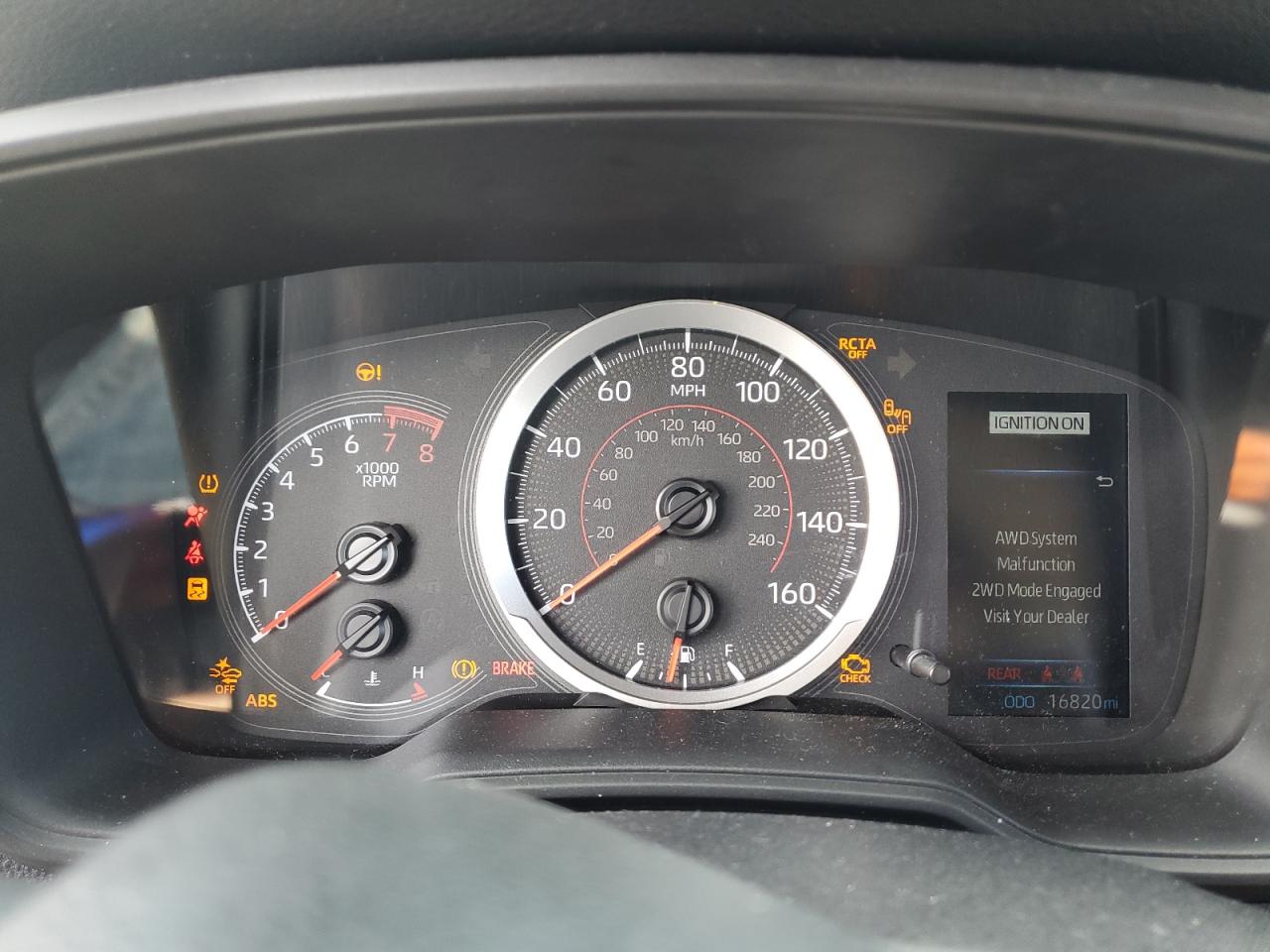 2022 Toyota Corolla Cross Le VIN: 7MUCAABG0NV022746 Lot: 62680535