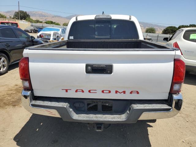  TOYOTA TACOMA 2018 Biały