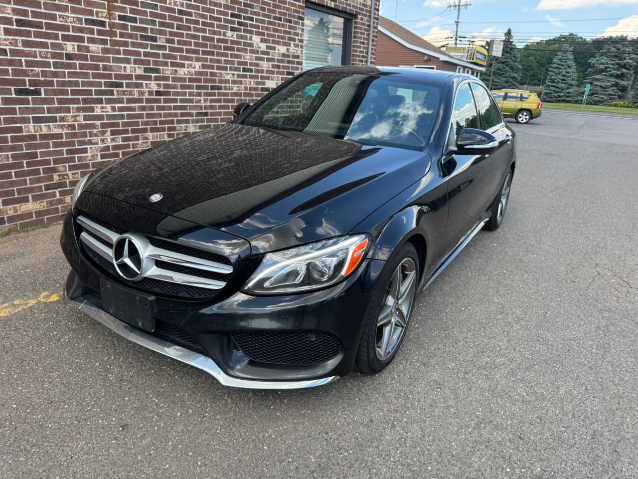 MERCEDES-BENZ C-CLASS 2015 VIN 55SWF6GBXFU016055