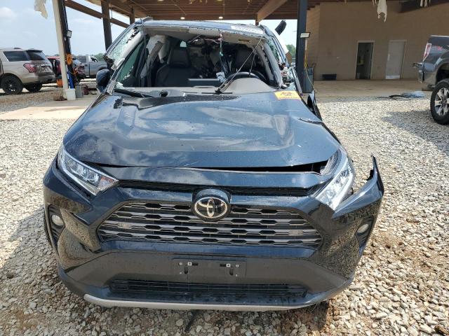  TOYOTA RAV4 2021 Черный